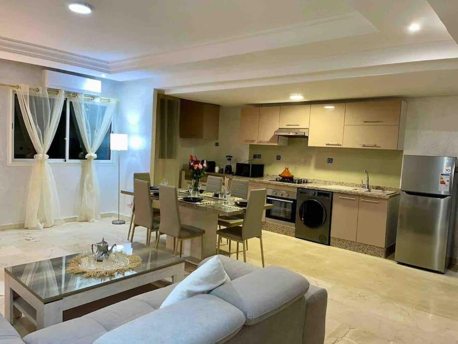 Appartement Haut Standing 3 Chambres Avec Terasse Quartier Gueliz Hivernage A Marrakech I19 Marraquexe Exterior foto