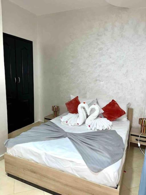 Appartement Haut Standing 3 Chambres Avec Terasse Quartier Gueliz Hivernage A Marrakech I19 Marraquexe Exterior foto